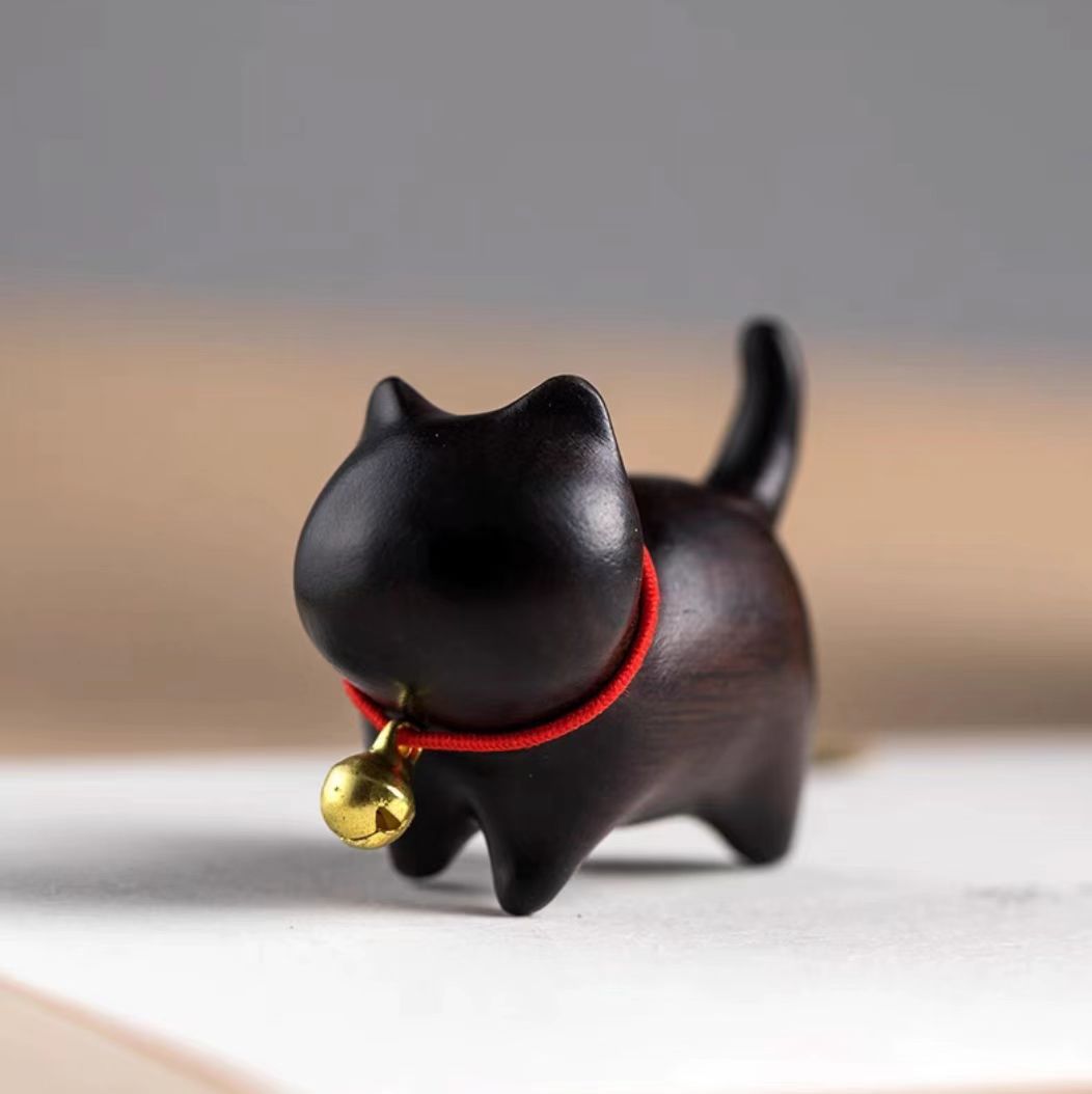 Wooden Fortune Cat Desktop Ornament | Natural Wood & Rosewood Cat Figurine