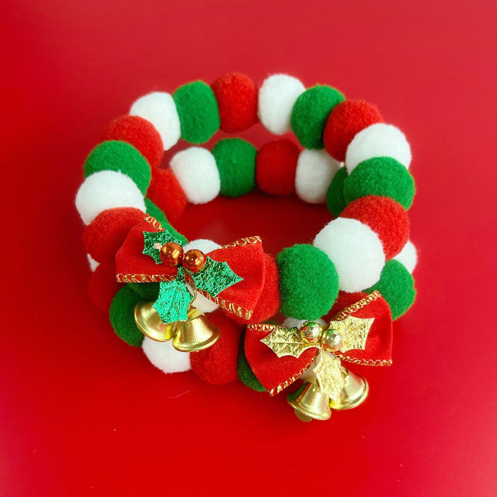 Christmas Plush Ball Pet Collar | Festive Bow Necklace for Cats & Dogs
